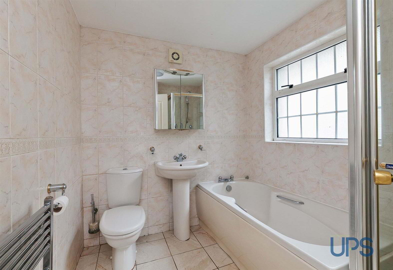 219 Upper Springfield Road 18 of 28