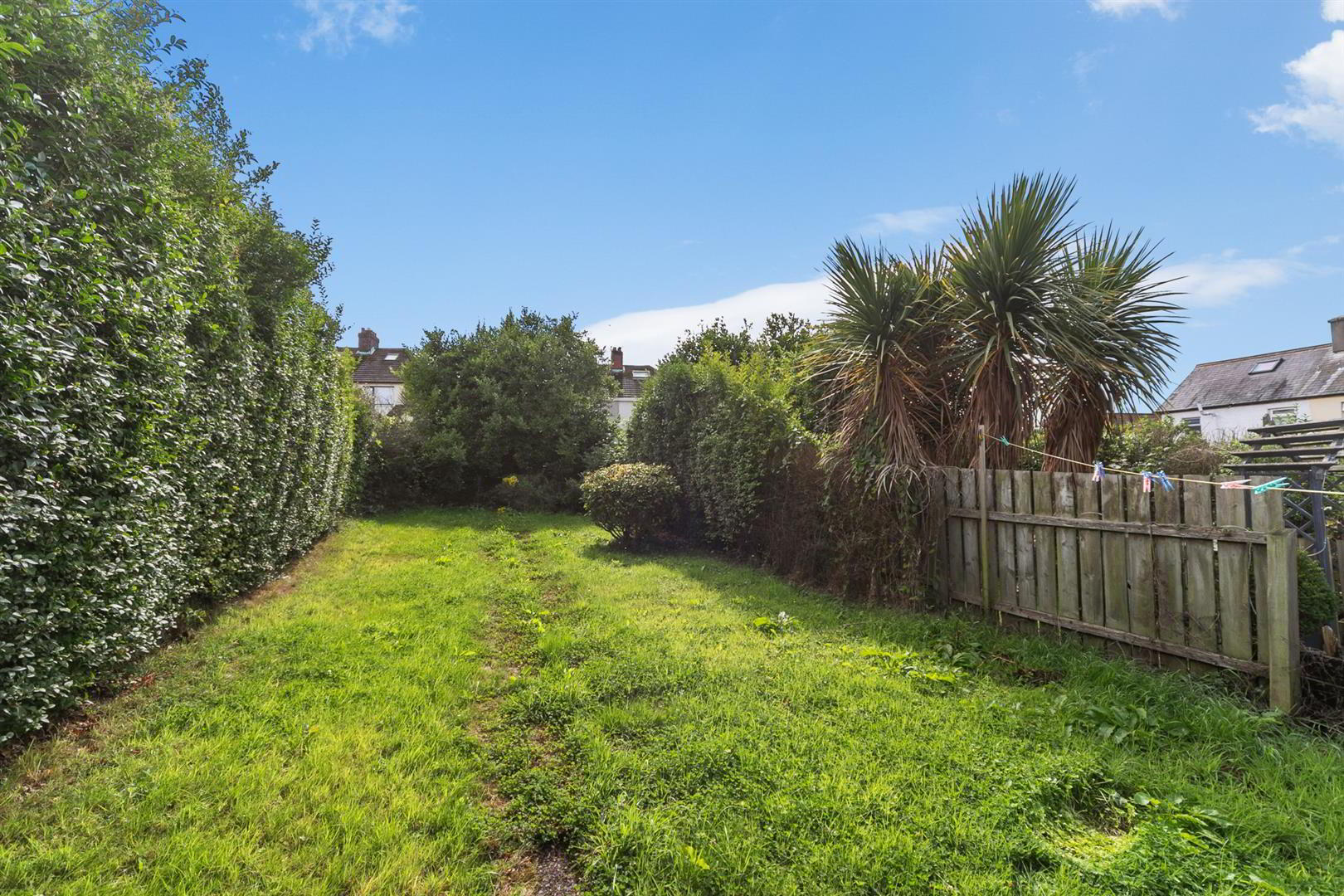 38 Bloomfield Gardens 27 of 29