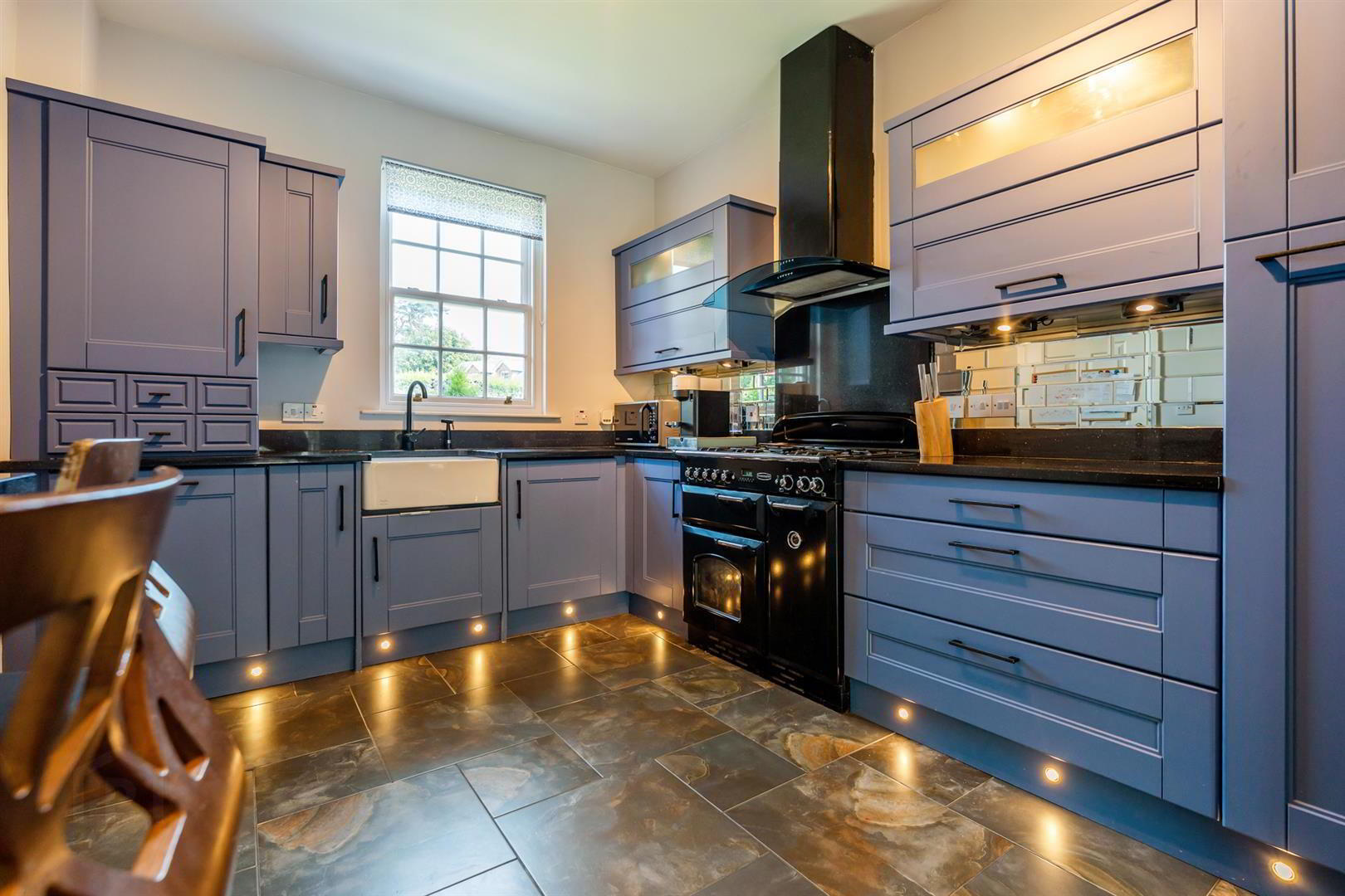 5 Manor Farm Crescent 6 of 31