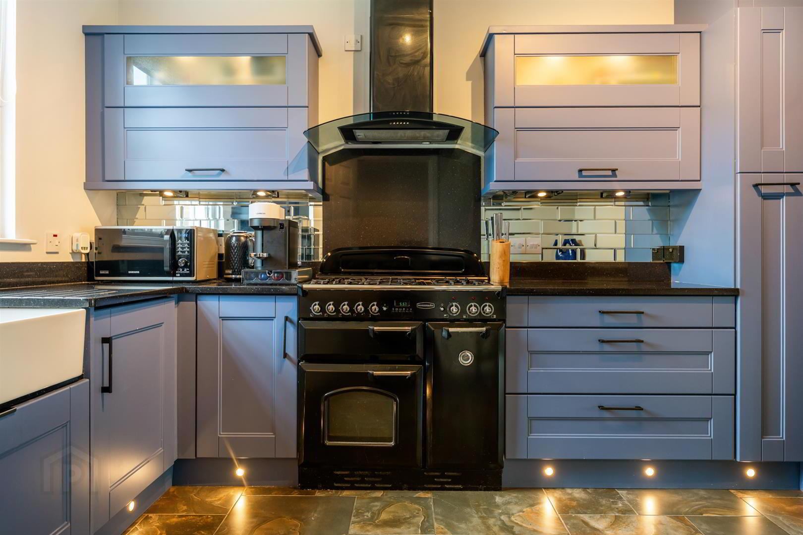 5 Manor Farm Crescent 7 of 31