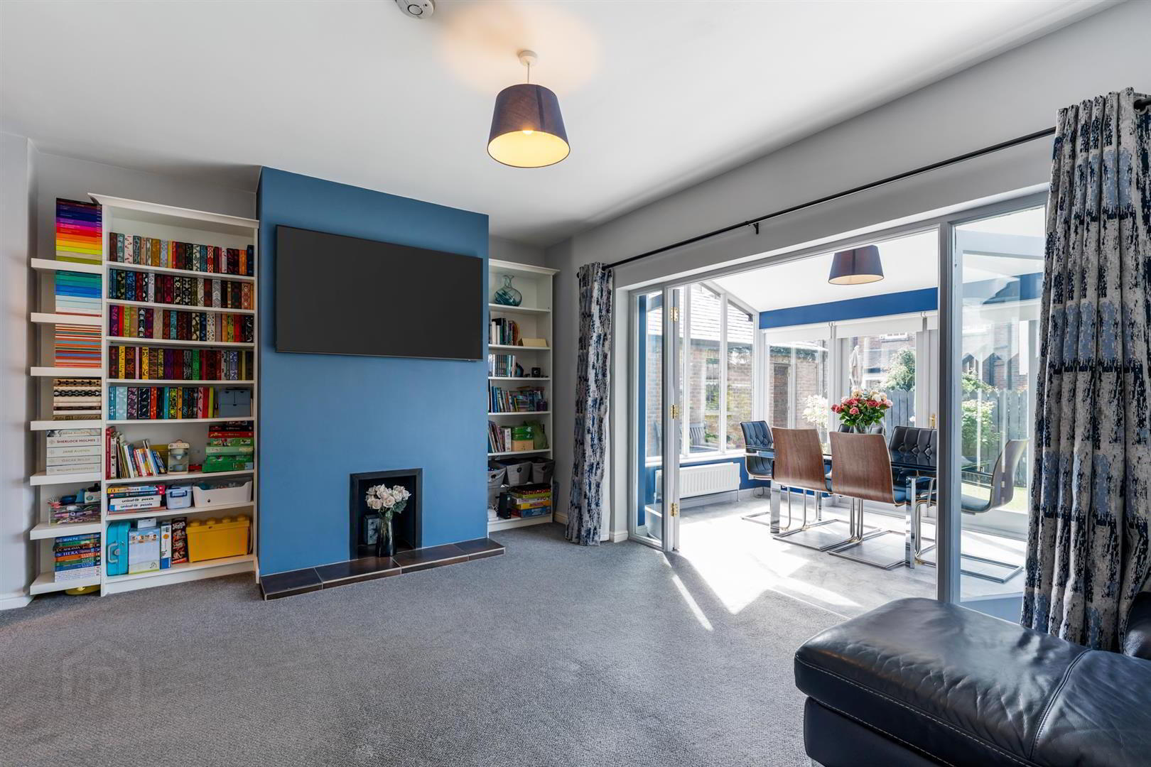 5 Manor Farm Crescent 10 of 31