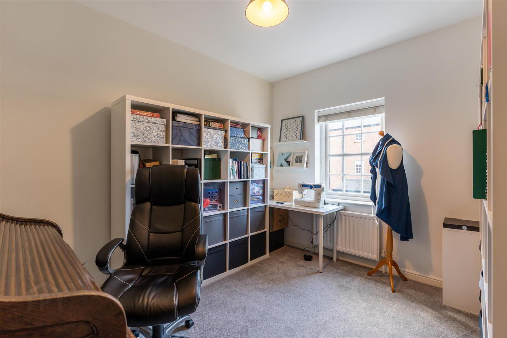 5 Manor Farm Crescent 17 of 31