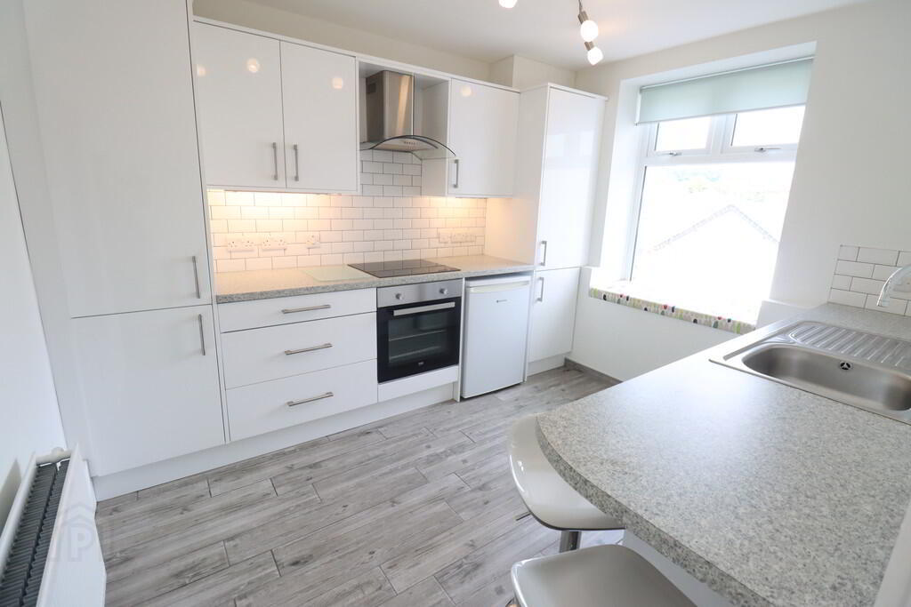 34c Abbots Cross, Newtownabbey 2 of 19