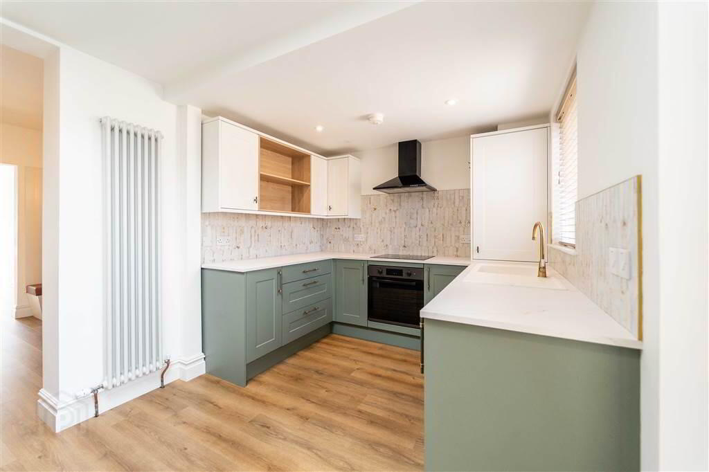 50 Springfield Road 11 of 24
