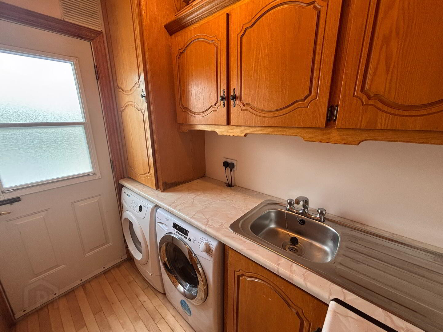 17 Michael St 28 of 64