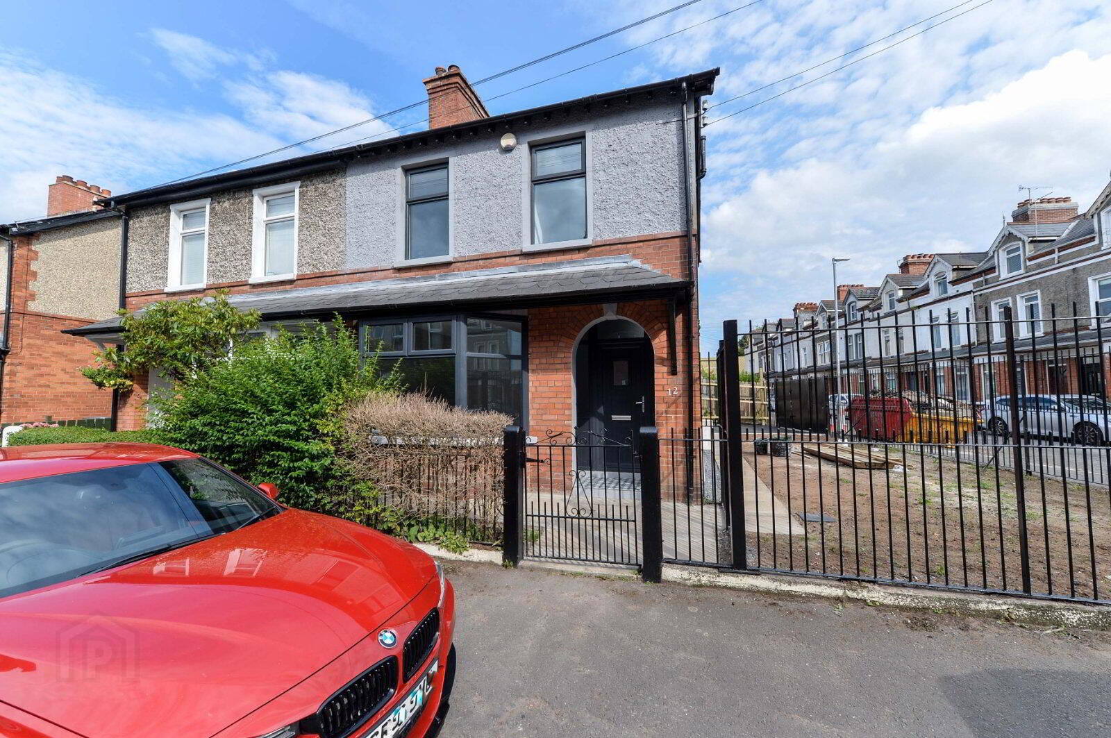 12 Kerrsland Drive 1 of 19