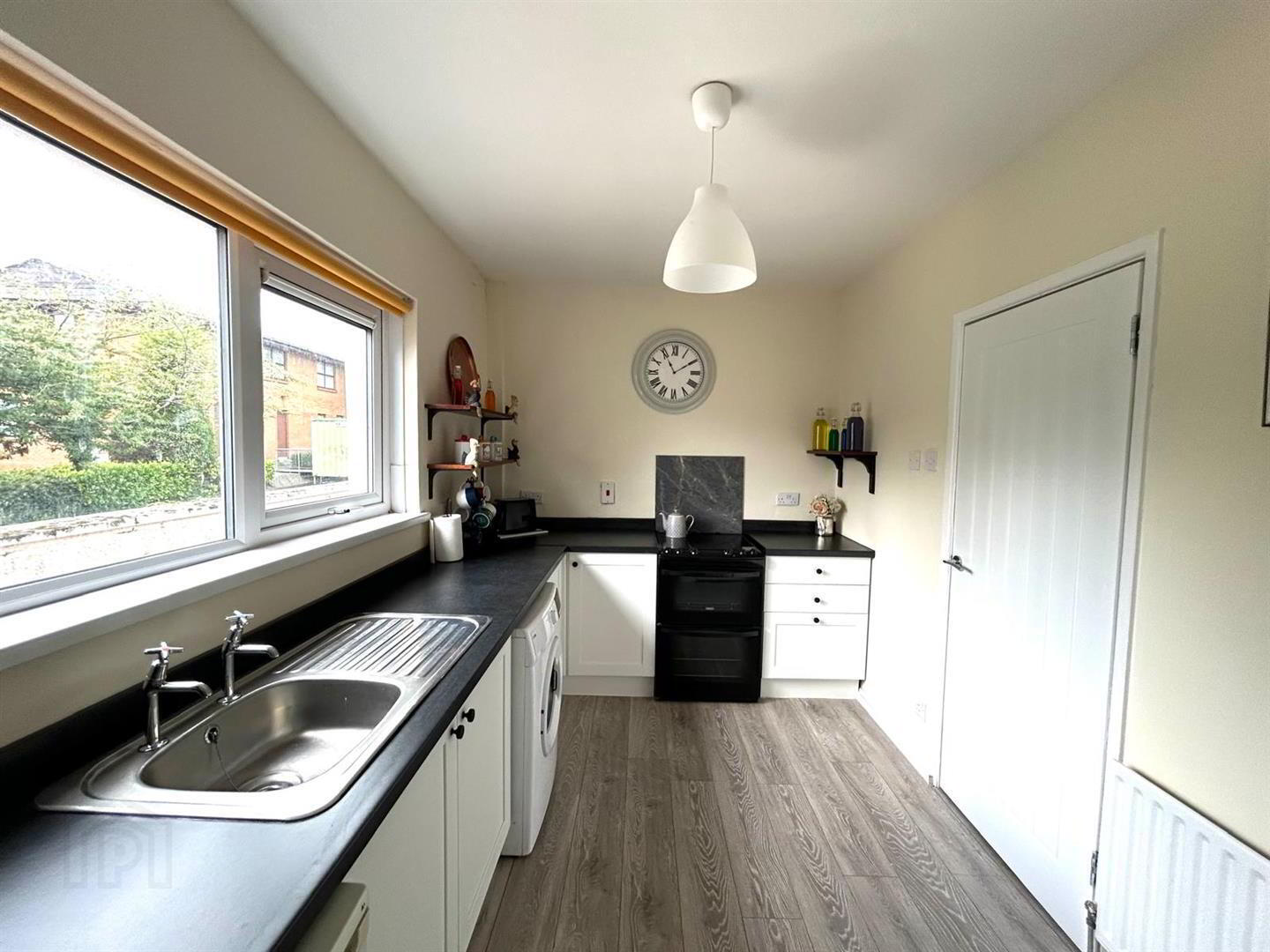 53c Clooney Terrace 3 of 7