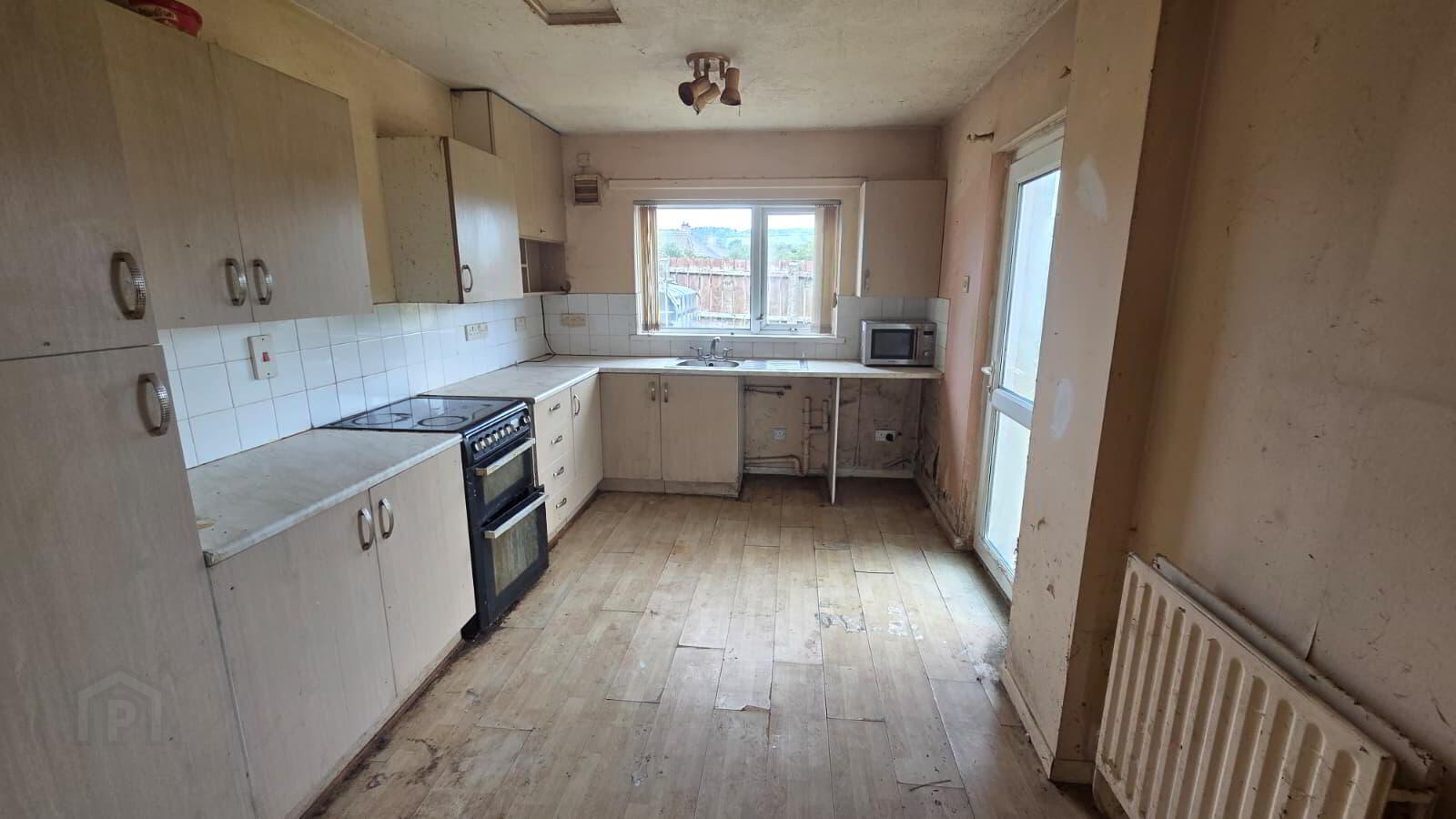 72 Nettlehill Road 4 of 11