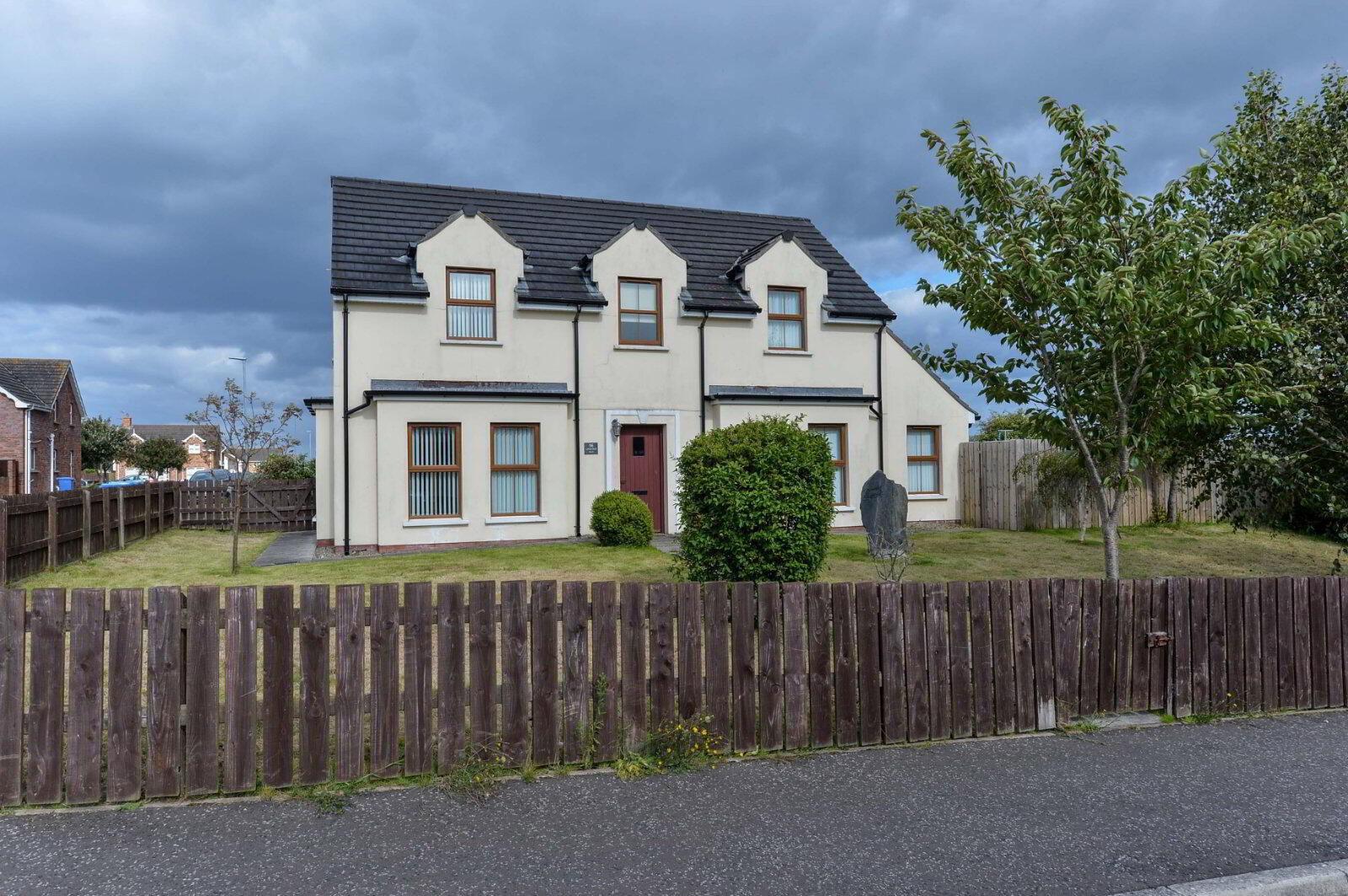 56 Longfield Way 1 of 20