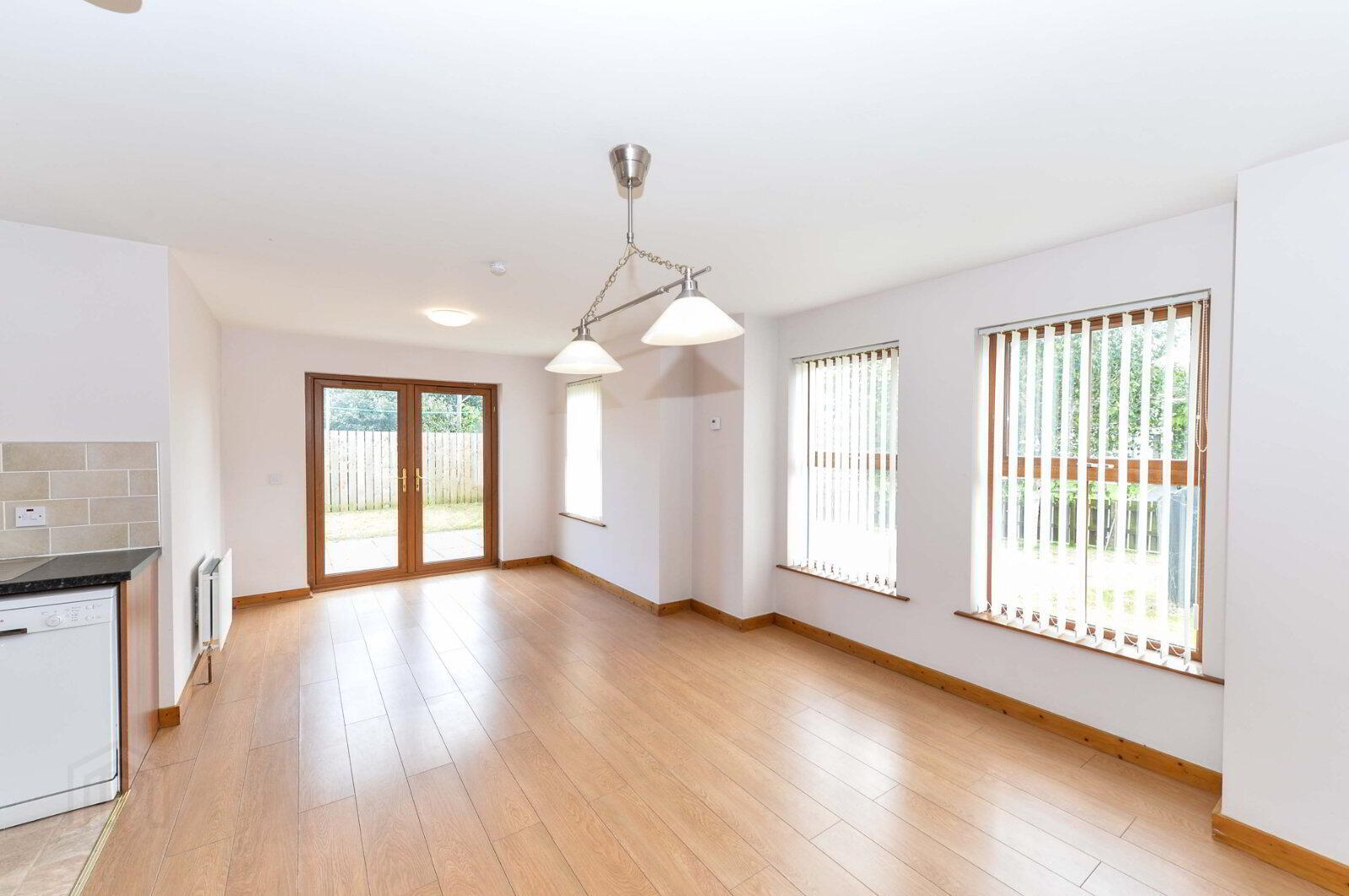 56 Longfield Way 6 of 20