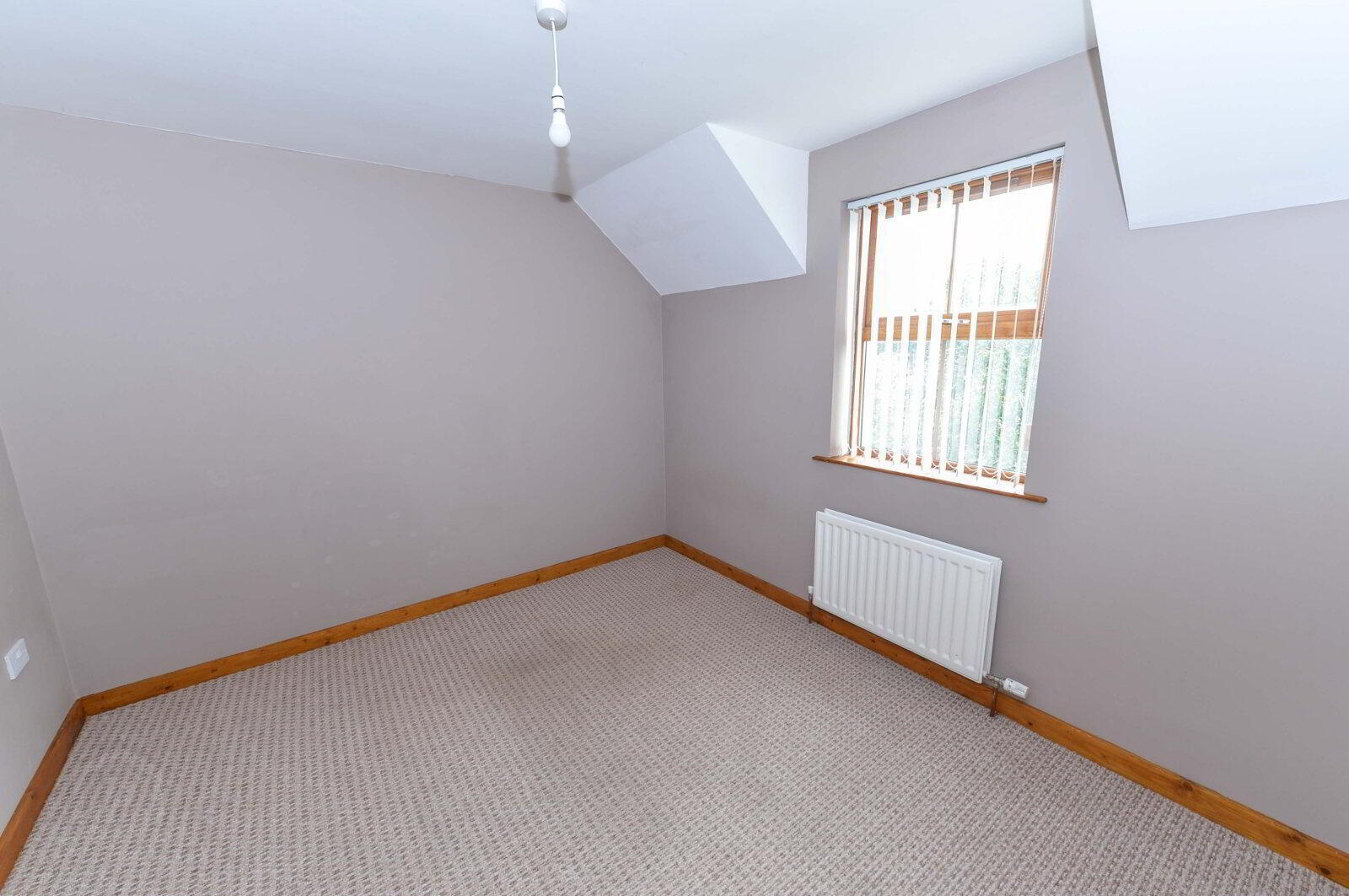 56 Longfield Way 13 of 20