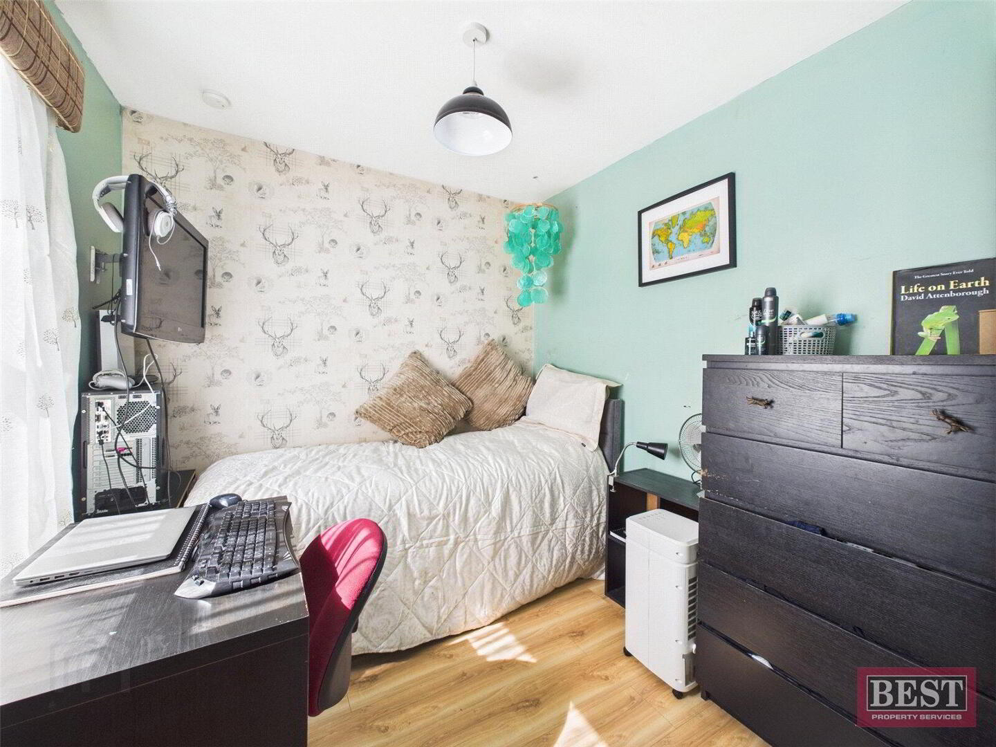 10 Ringbane Road 9 of 12