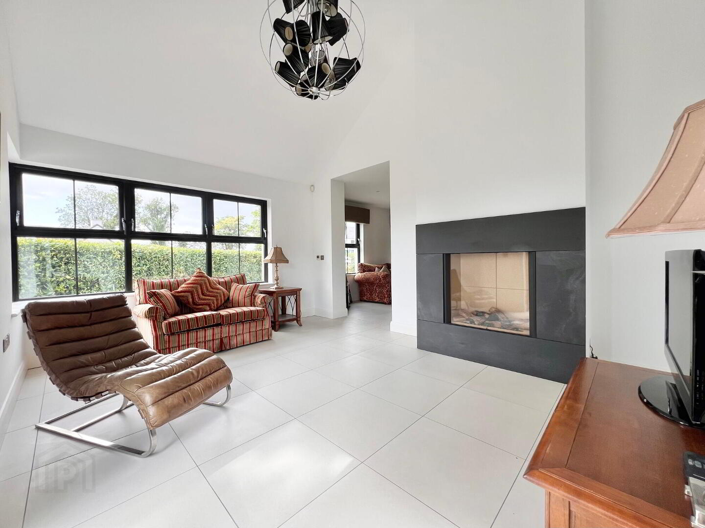 66a Shore Road 18 of 55