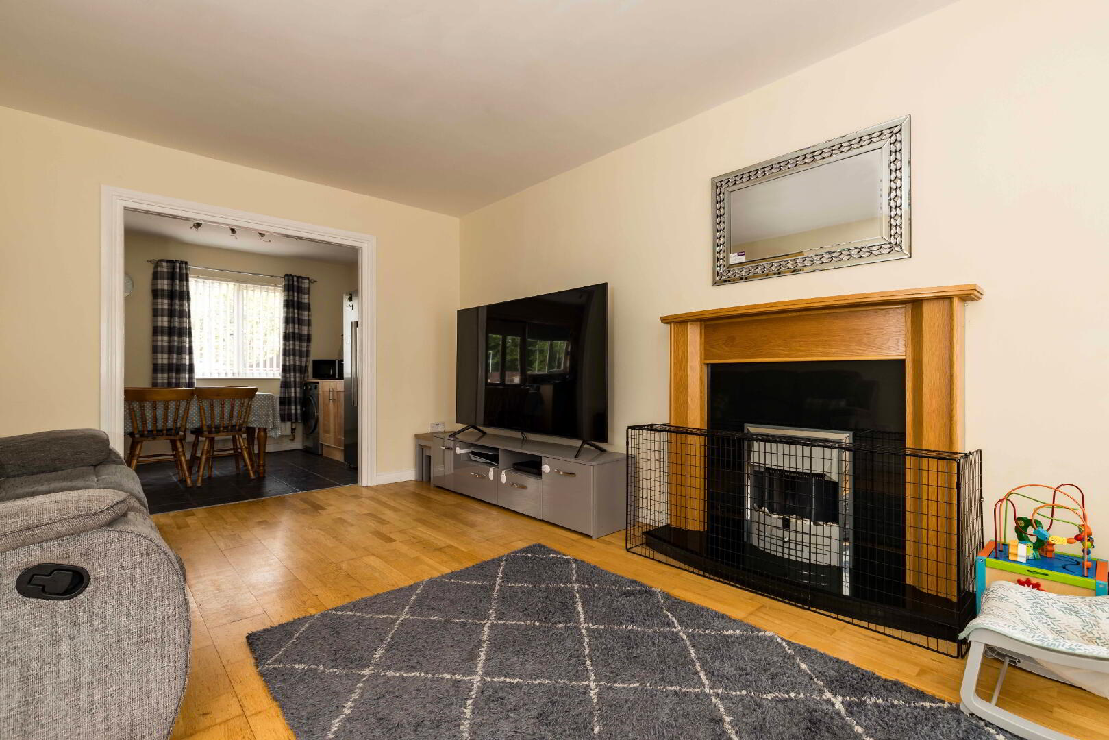 35 Meadow Bank 7 of 26