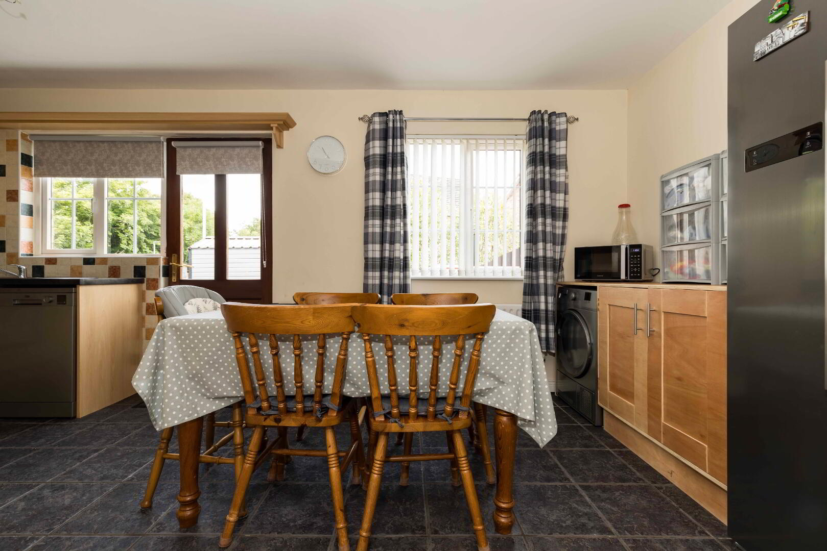 35 Meadow Bank 15 of 26