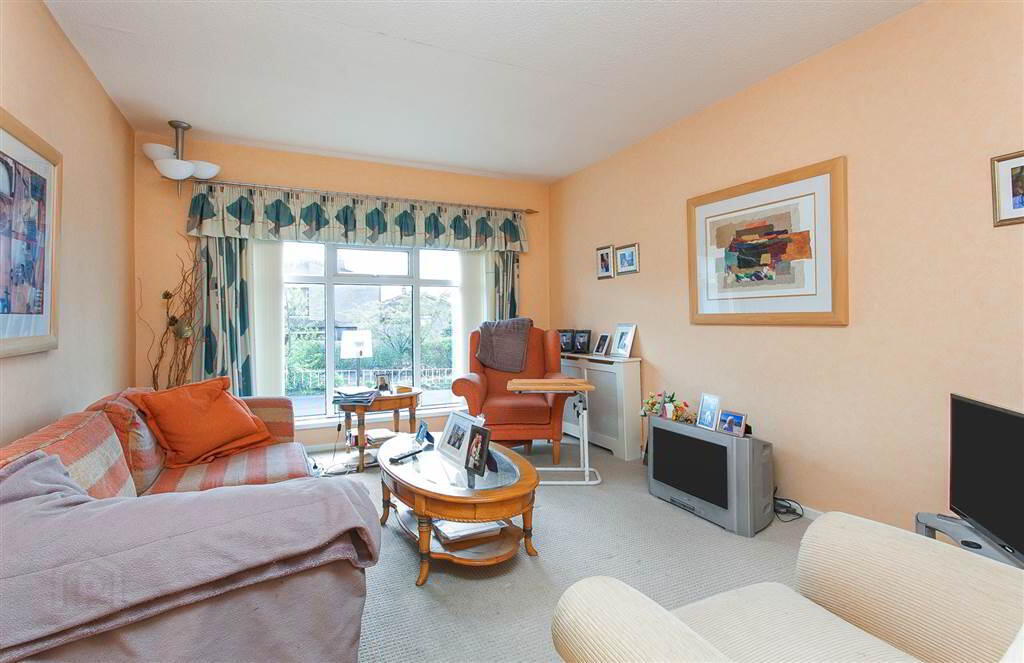 39 Waterloo Park 19 of 33