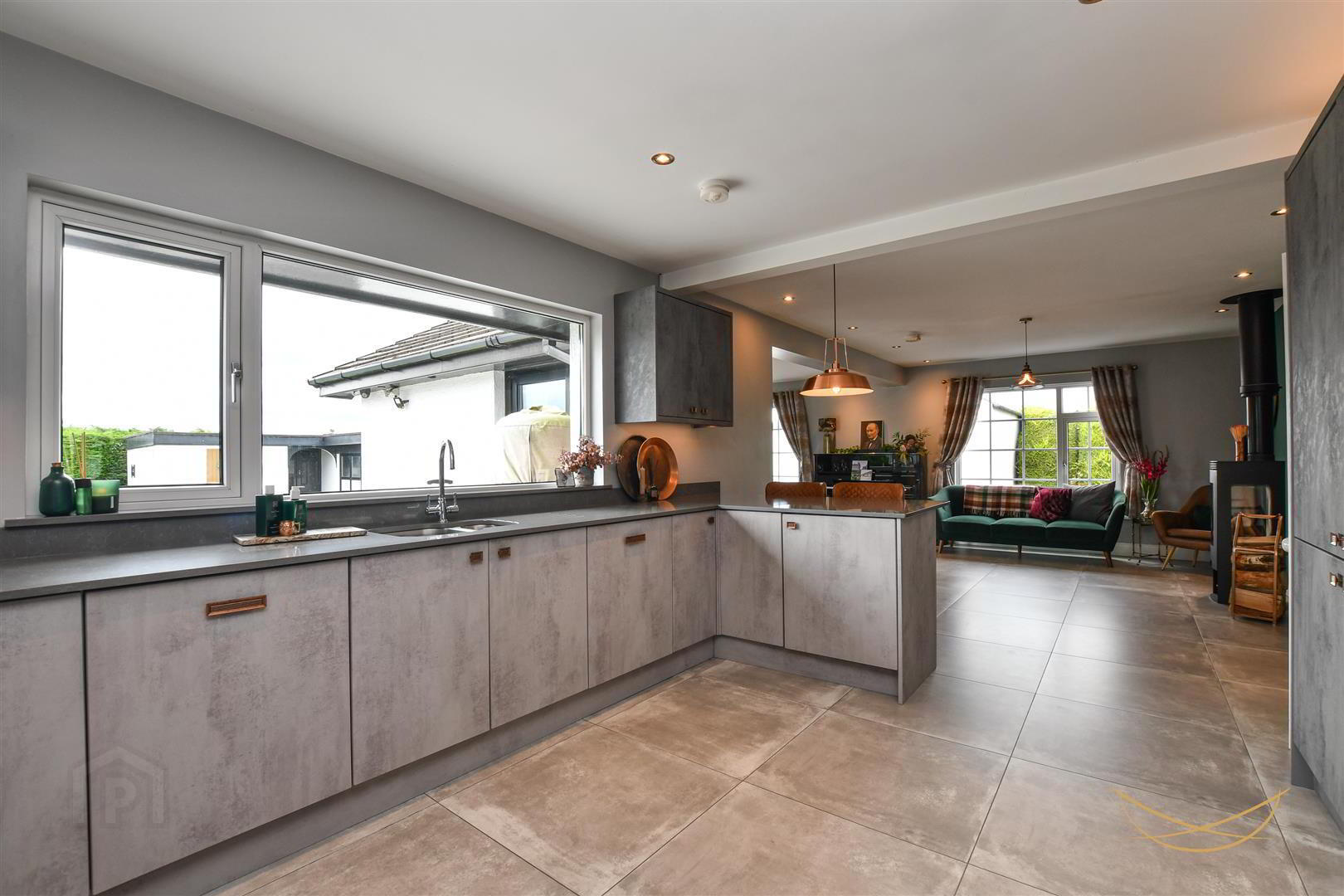 696 Doagh Road 24 of 70