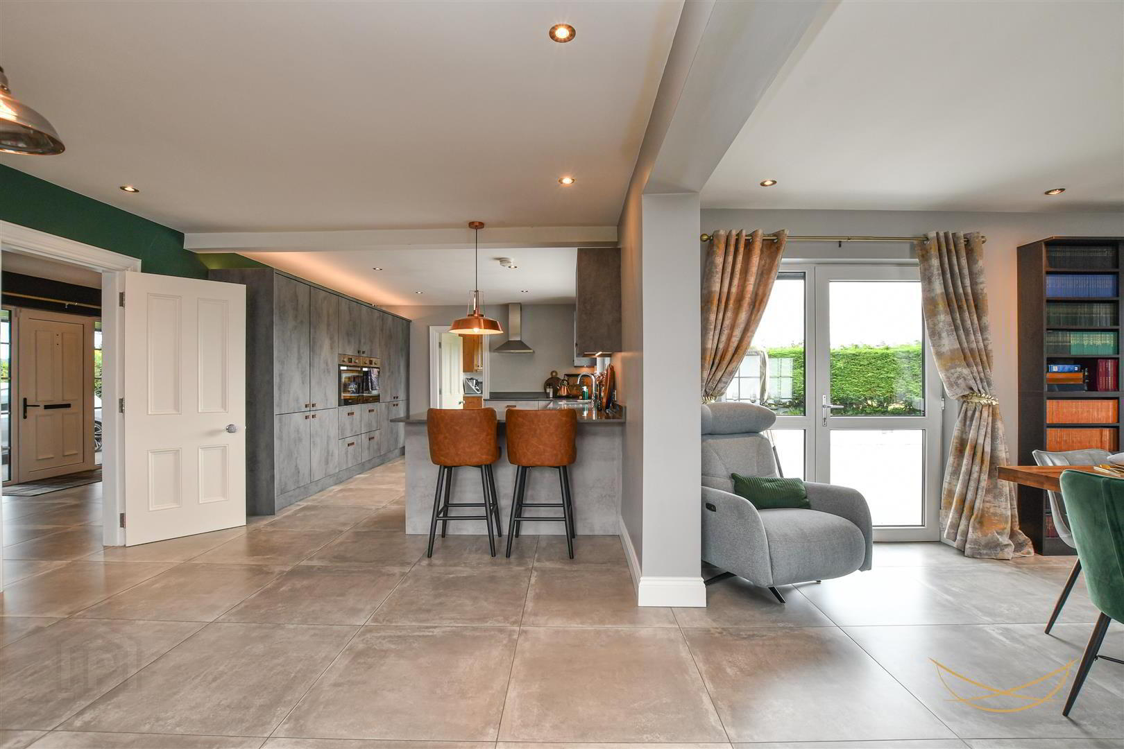 696 Doagh Road 19 of 70