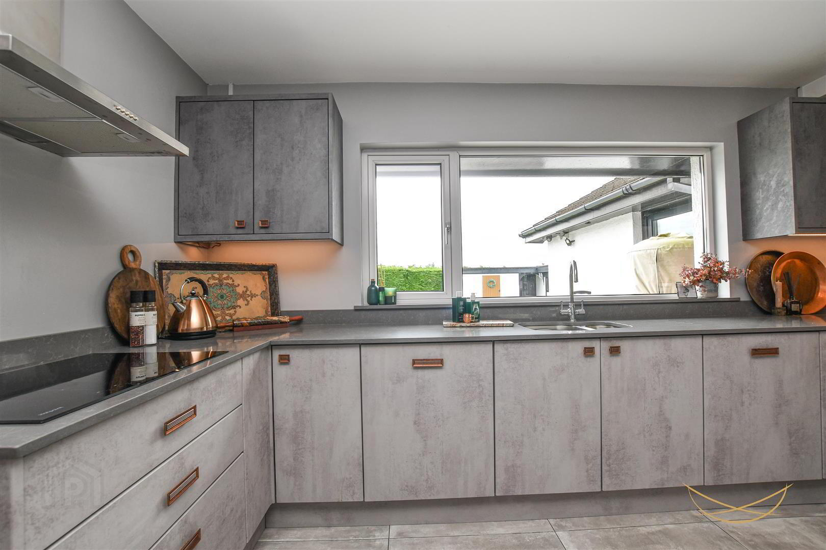 696 Doagh Road 22 of 70