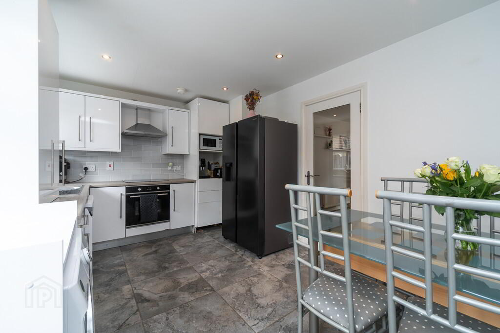 2 Ribble Street 7 of 22