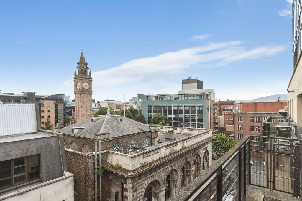 32 Custom House Residence, 2 Ulster Street 19 of 19