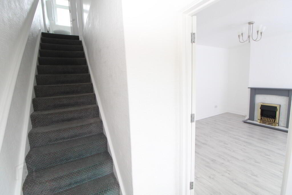 39 Fernagh Avenue 2 of 12