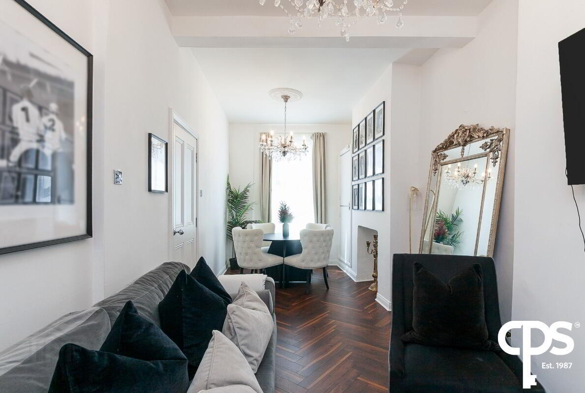 21 Cranburn Street 7 of 26