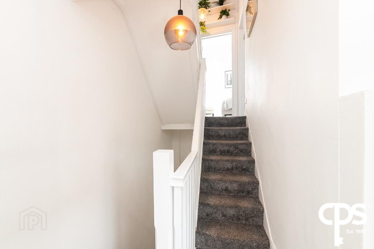 21 Cranburn Street 11 of 26