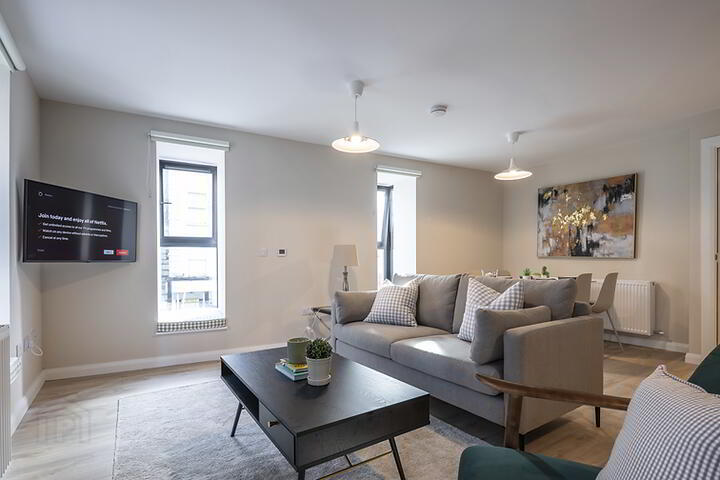 Apartment 1 116/117 West Street 4 of 11