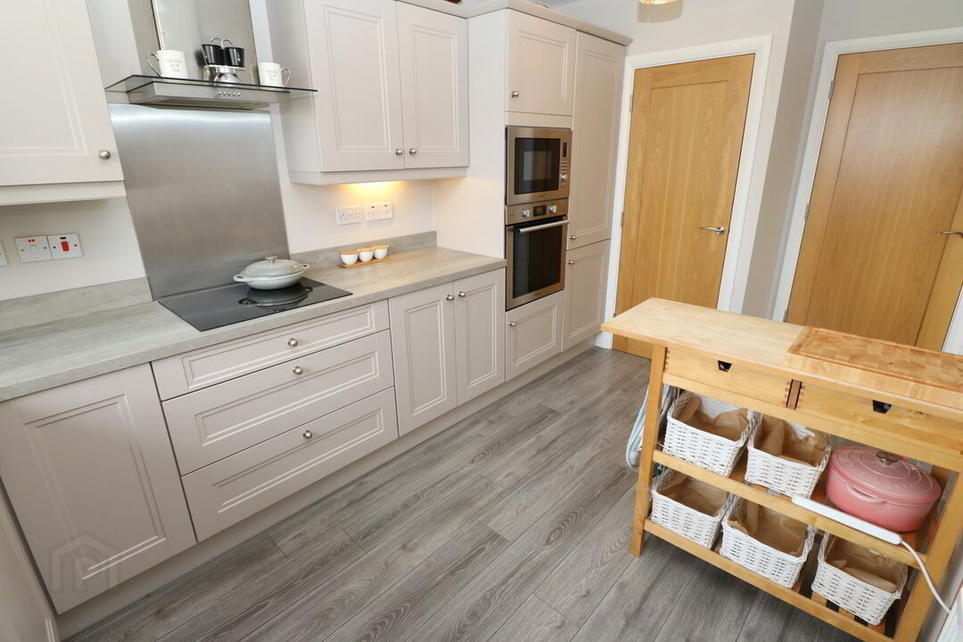 22 Dun Eimear Avenue 13 of 32