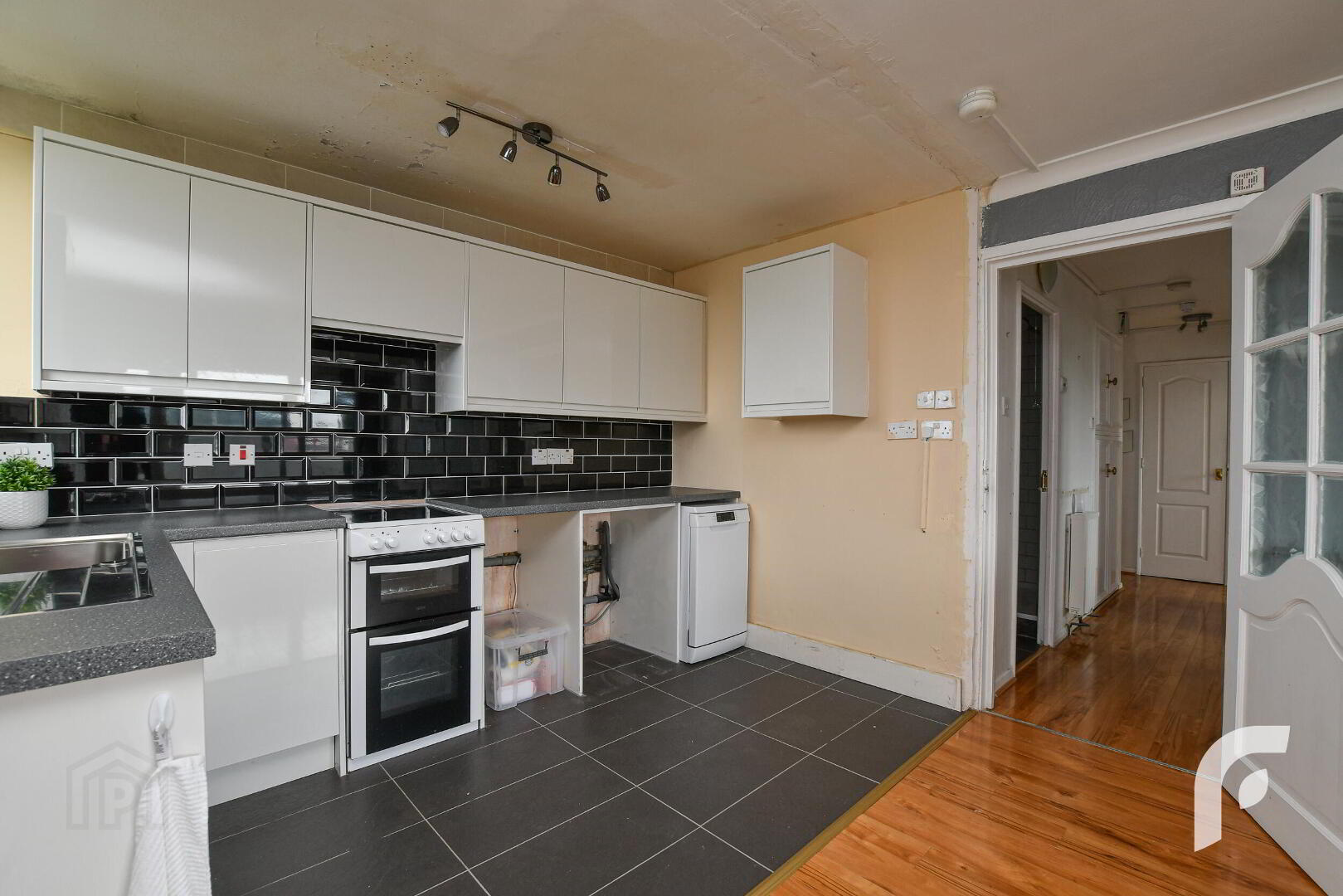 9a Woodland House 16 of 30