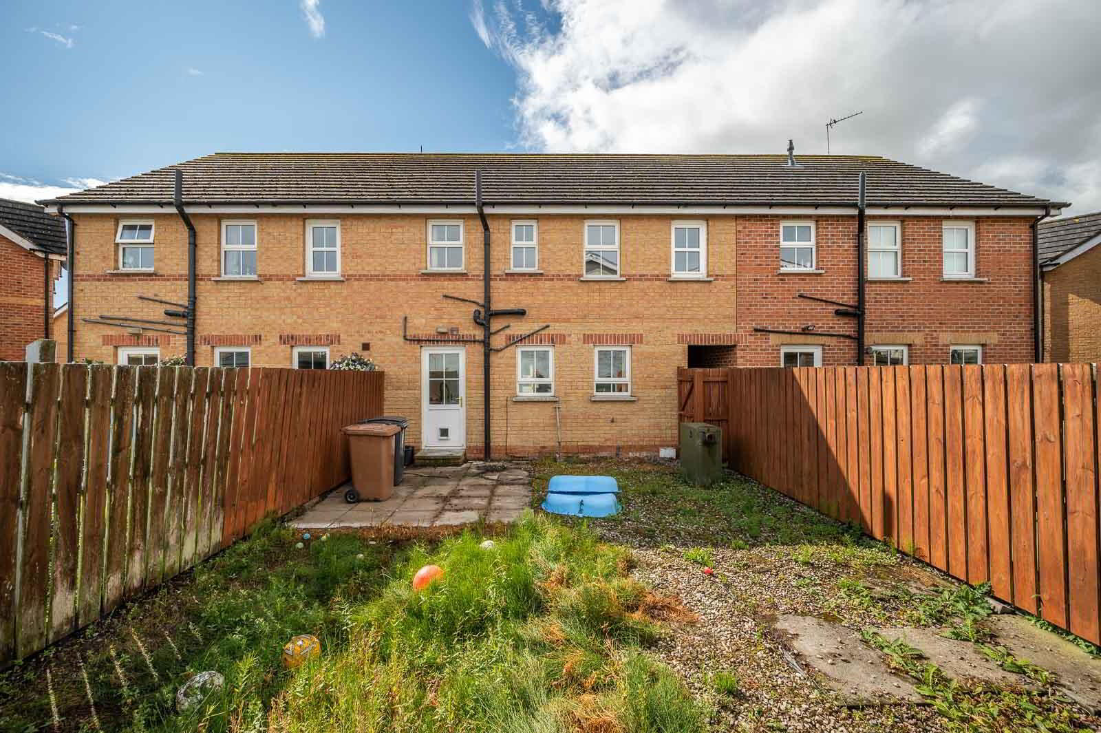 12 Cornmill Drive 16 of 16
