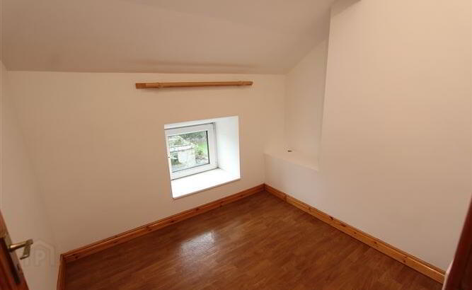 13 Castleblayney Road 5 of 11