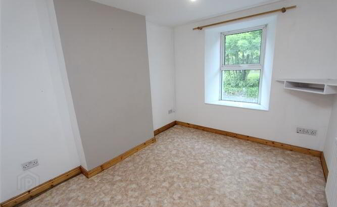 14 Castleblayney Road 4 of 9