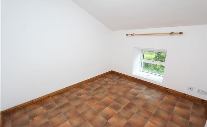 14 Castleblayney Road 6 of 9