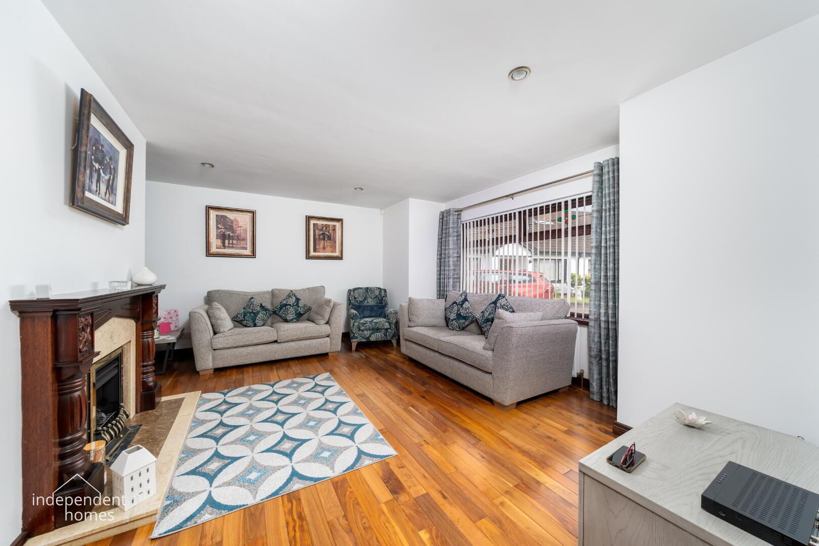 16  Glenburn Drive 3 of 12