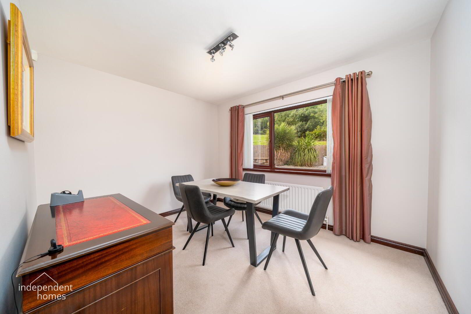 16  Glenburn Drive 4 of 12
