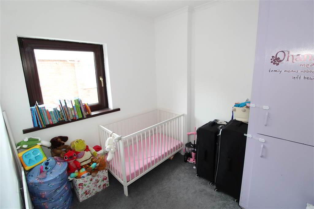 23 Dunraven Parade 5 of 6