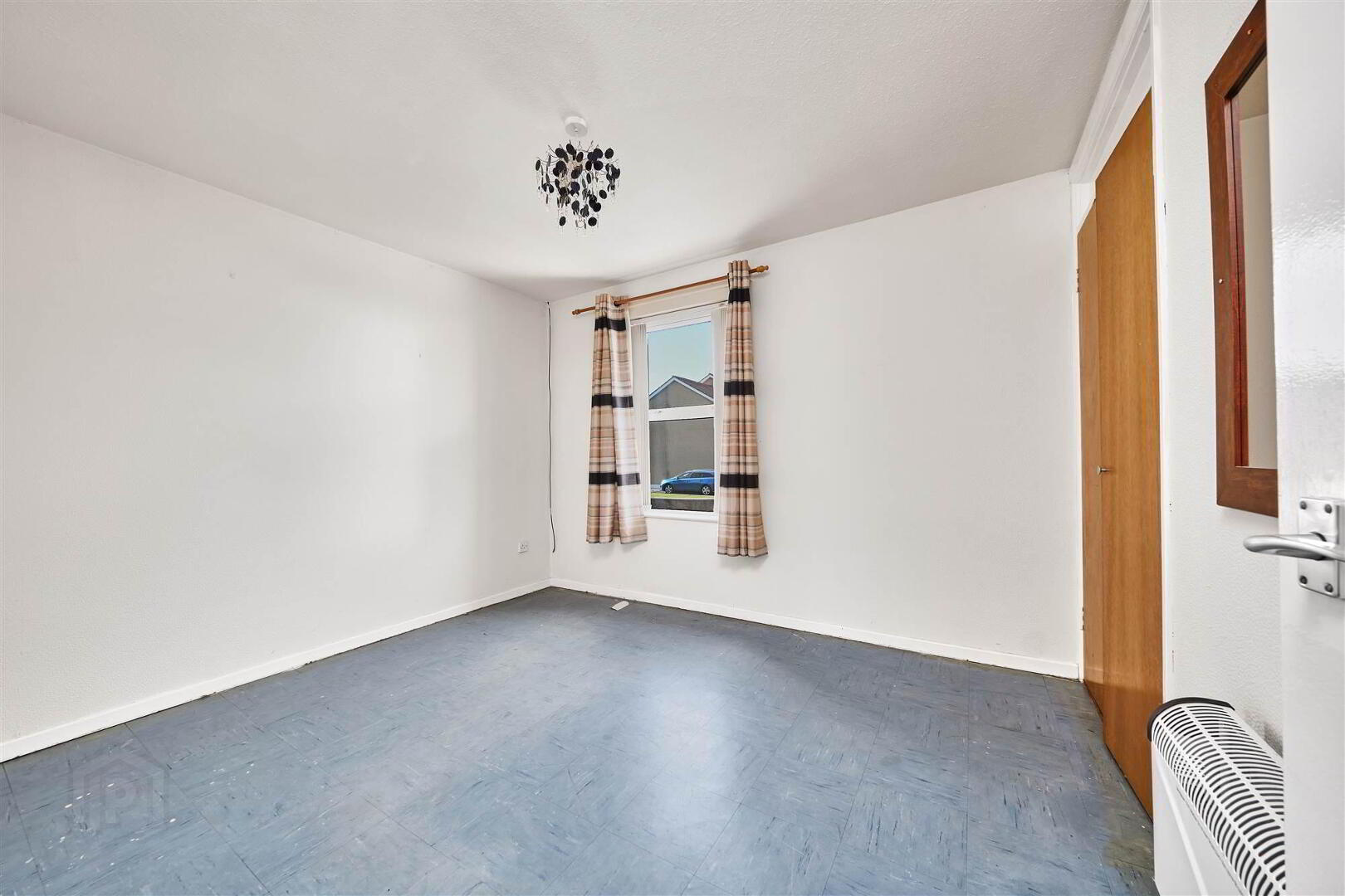 41 Lever Park 6 of 12