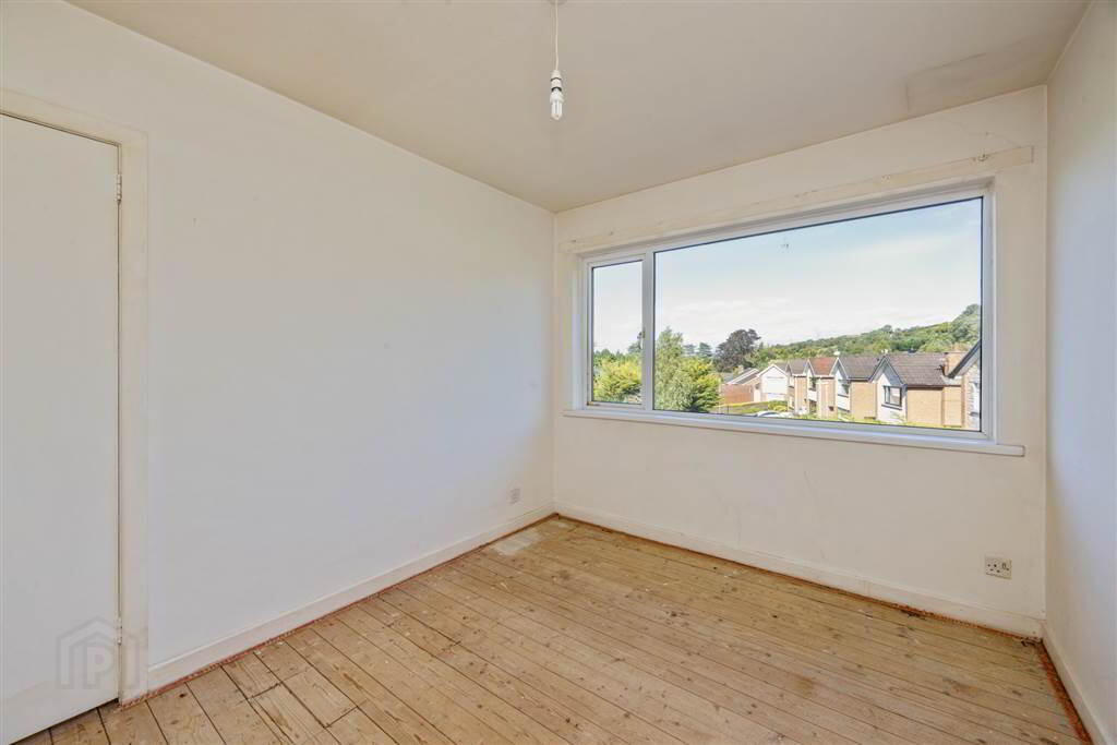 4 Beechgrove Avenue 11 of 14