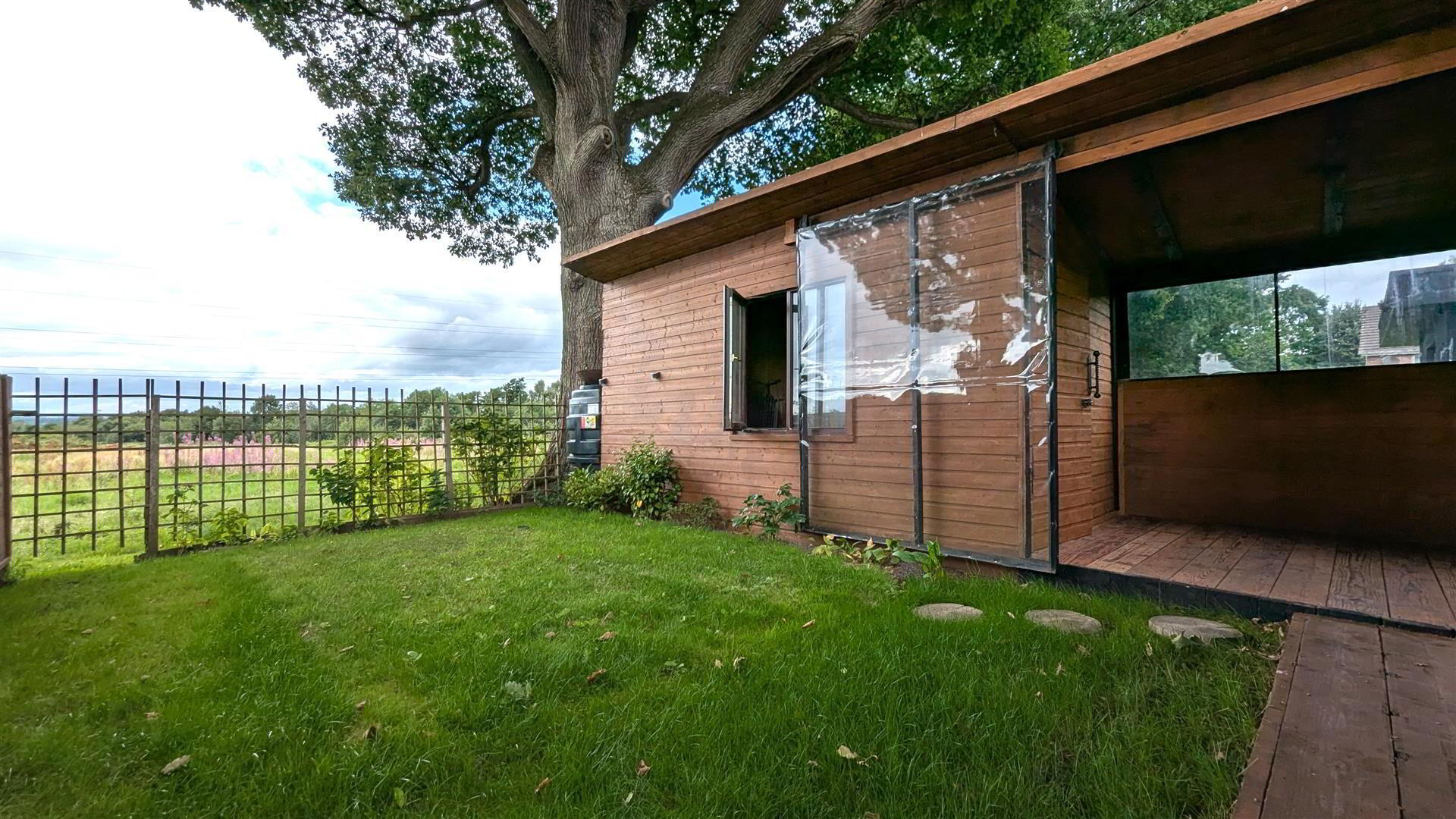 80 Niblock Oaks 34 of 35