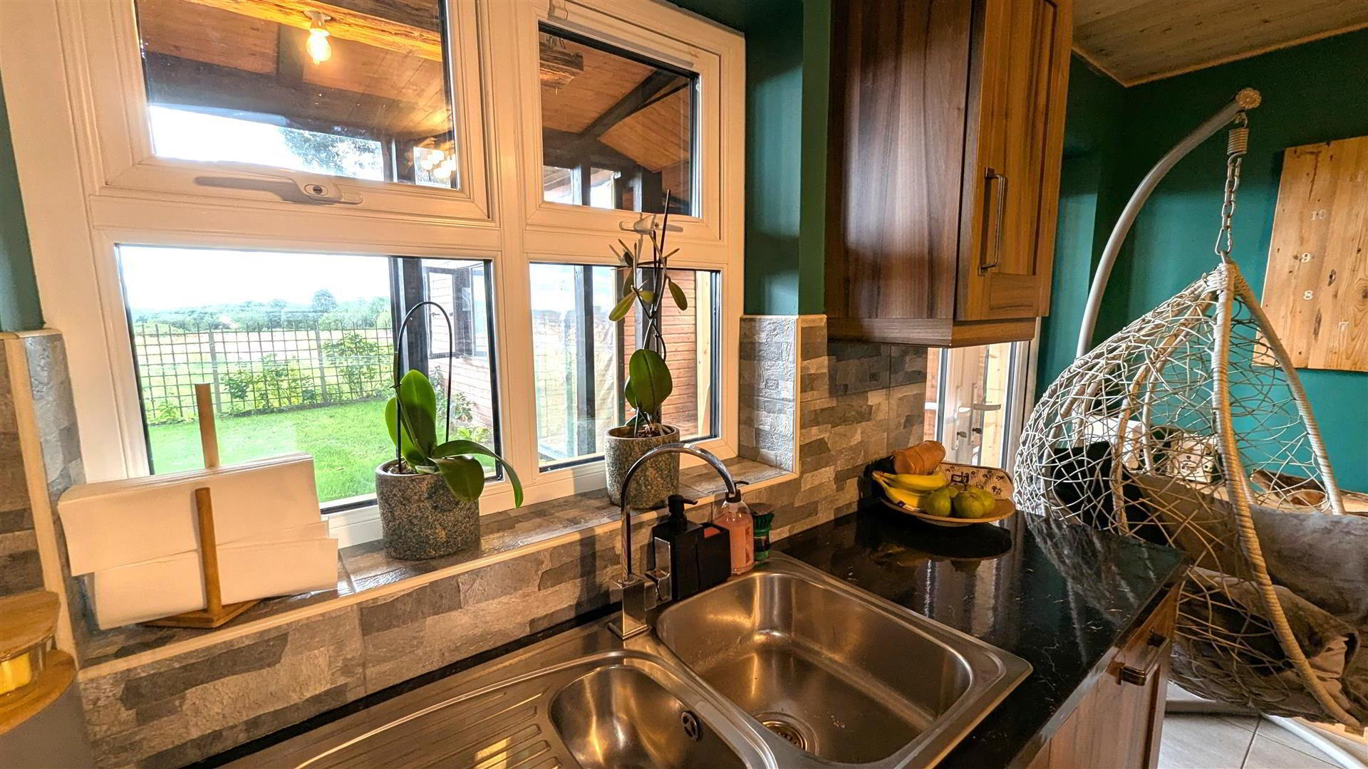 80 Niblock Oaks 15 of 35