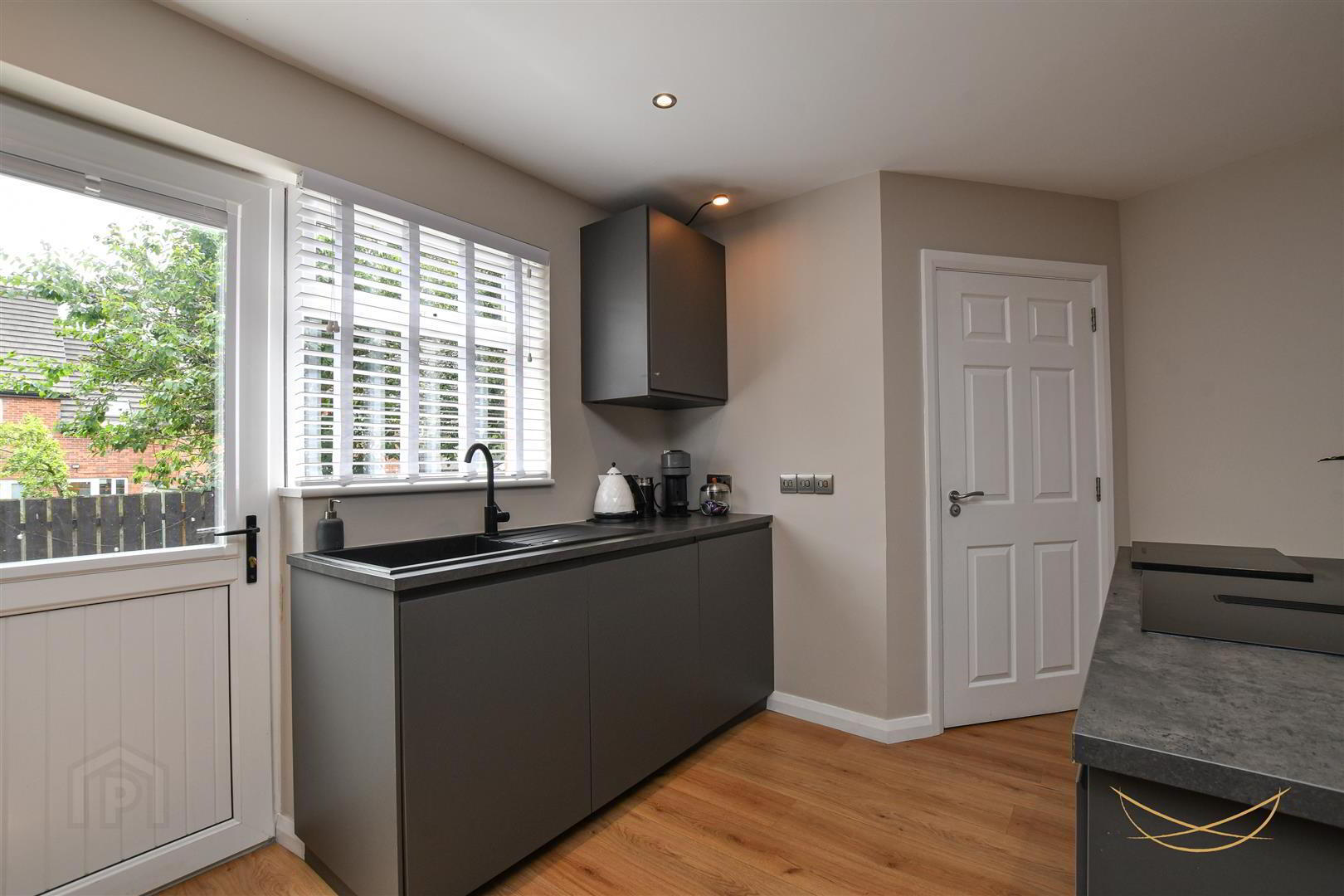 14 Ballyhamage 18 of 46