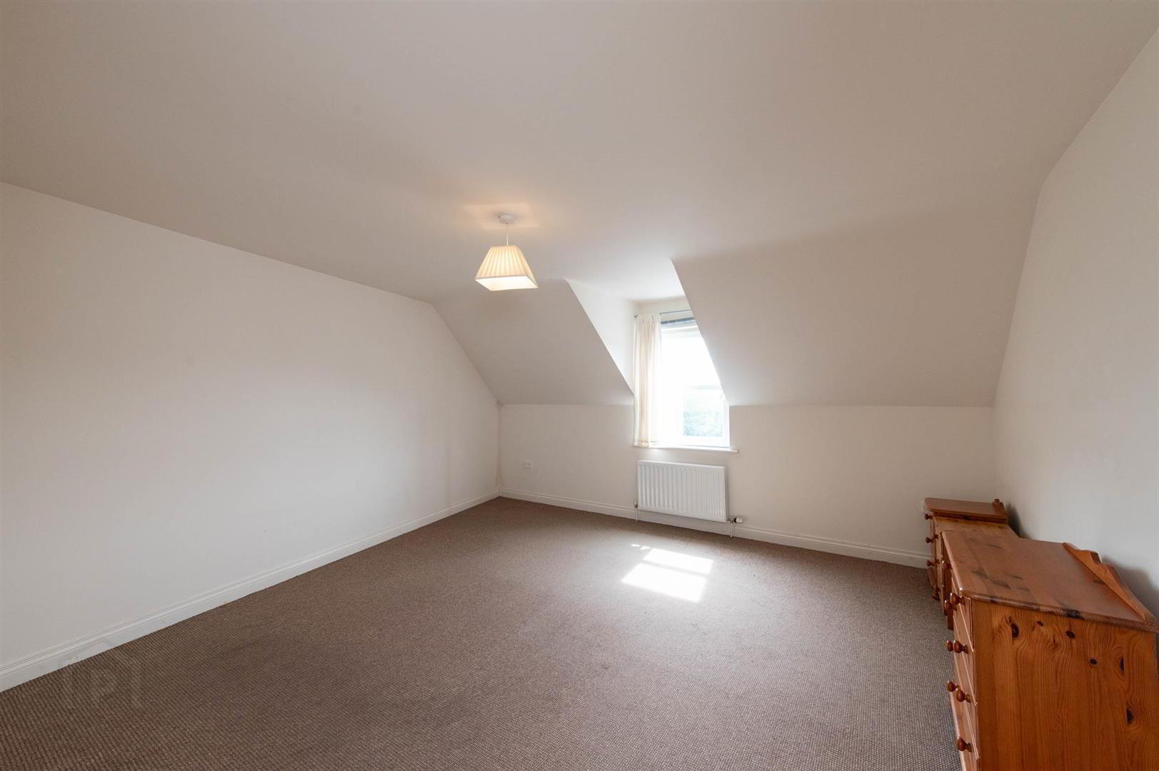 Apt 1, 46-56 Windmill Street 7 of 12