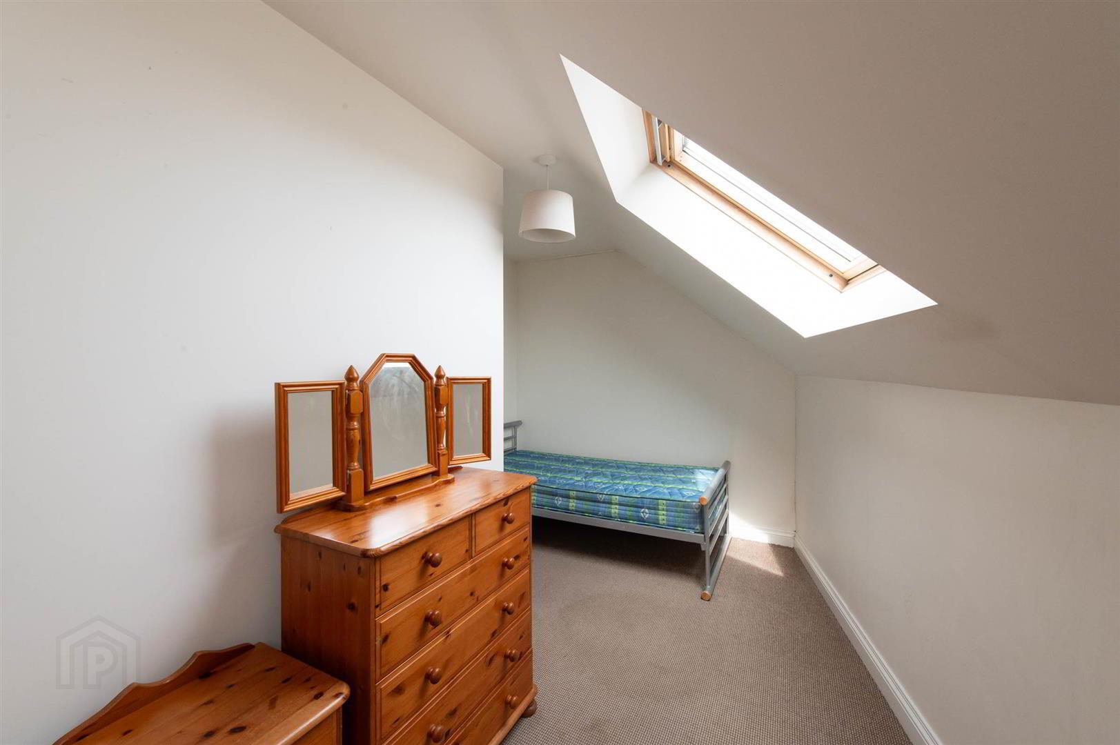 Apt 1, 46-56 Windmill Street 8 of 12