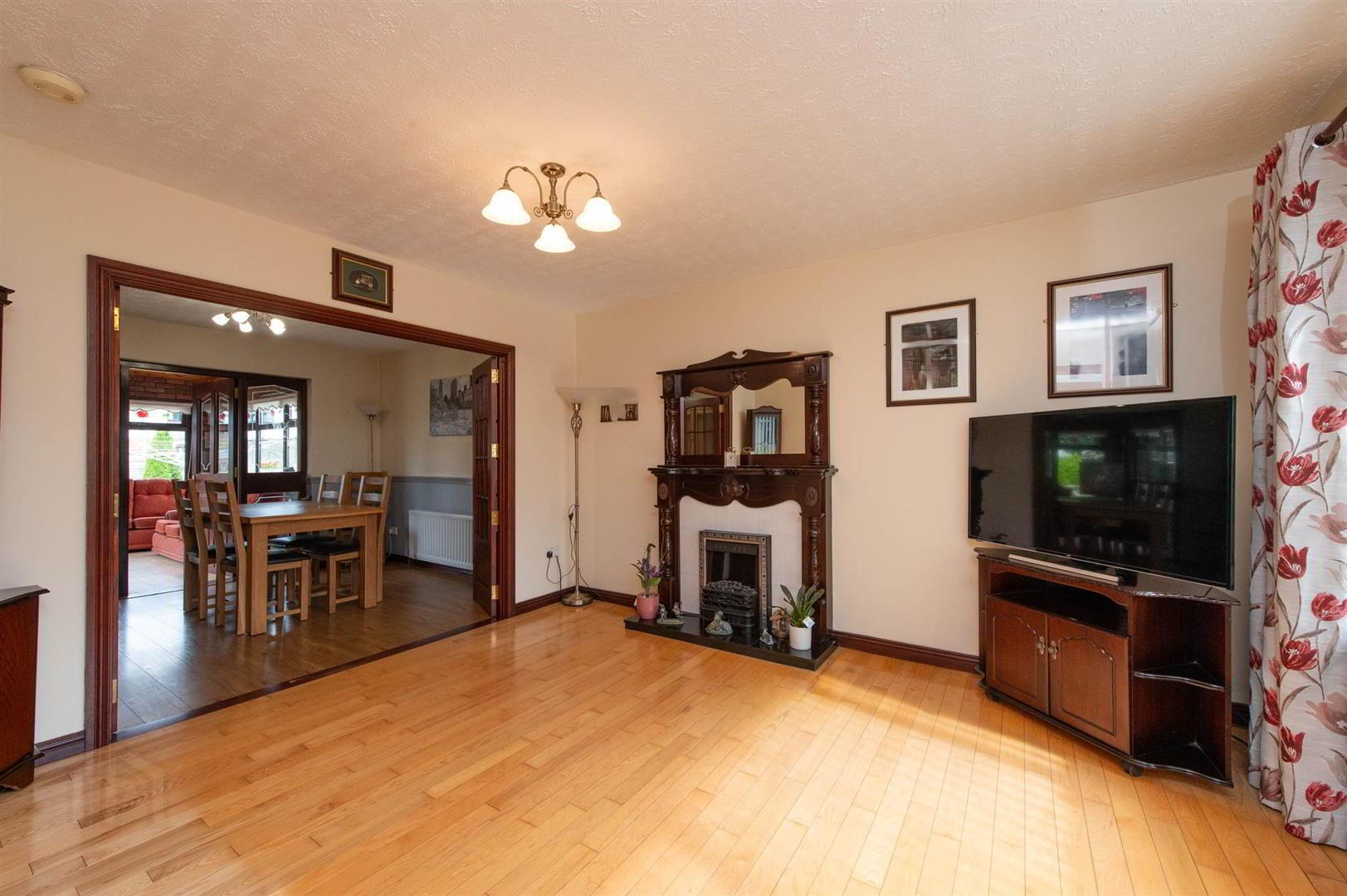 38 Chinauley Park 3 of 36