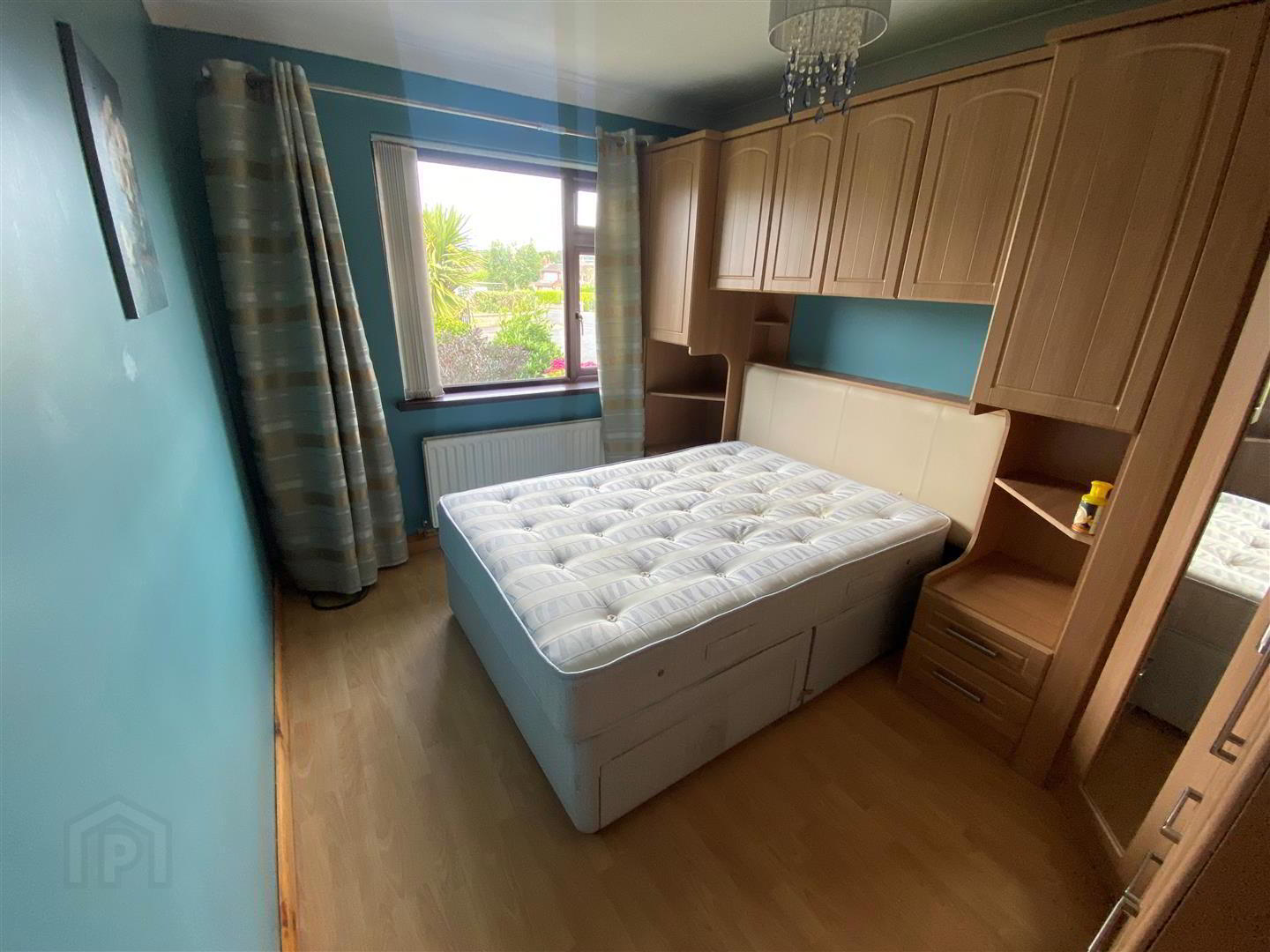 16 Rathmore Park 3 of 12