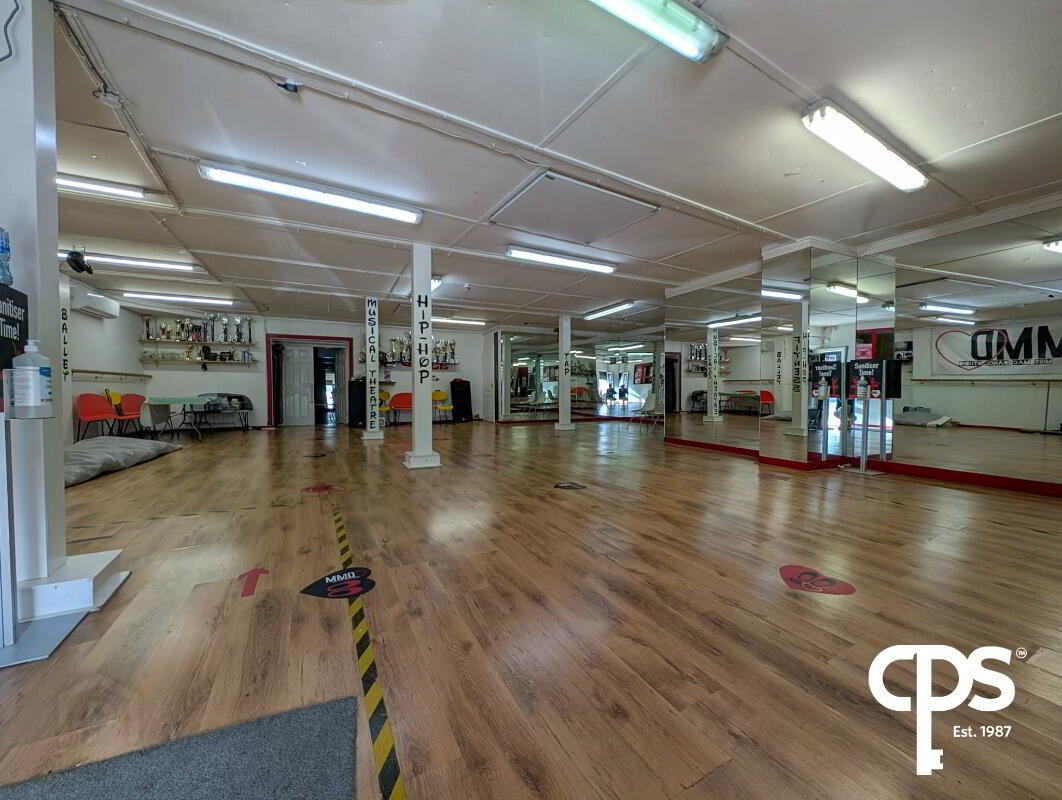 3 Commercial Units At 43 Union Street/ Moores Lane 14 of 19