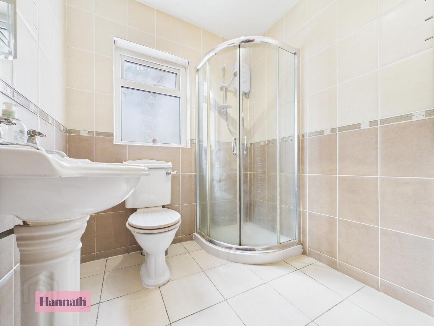 22 Blenheim Drive 23 of 37