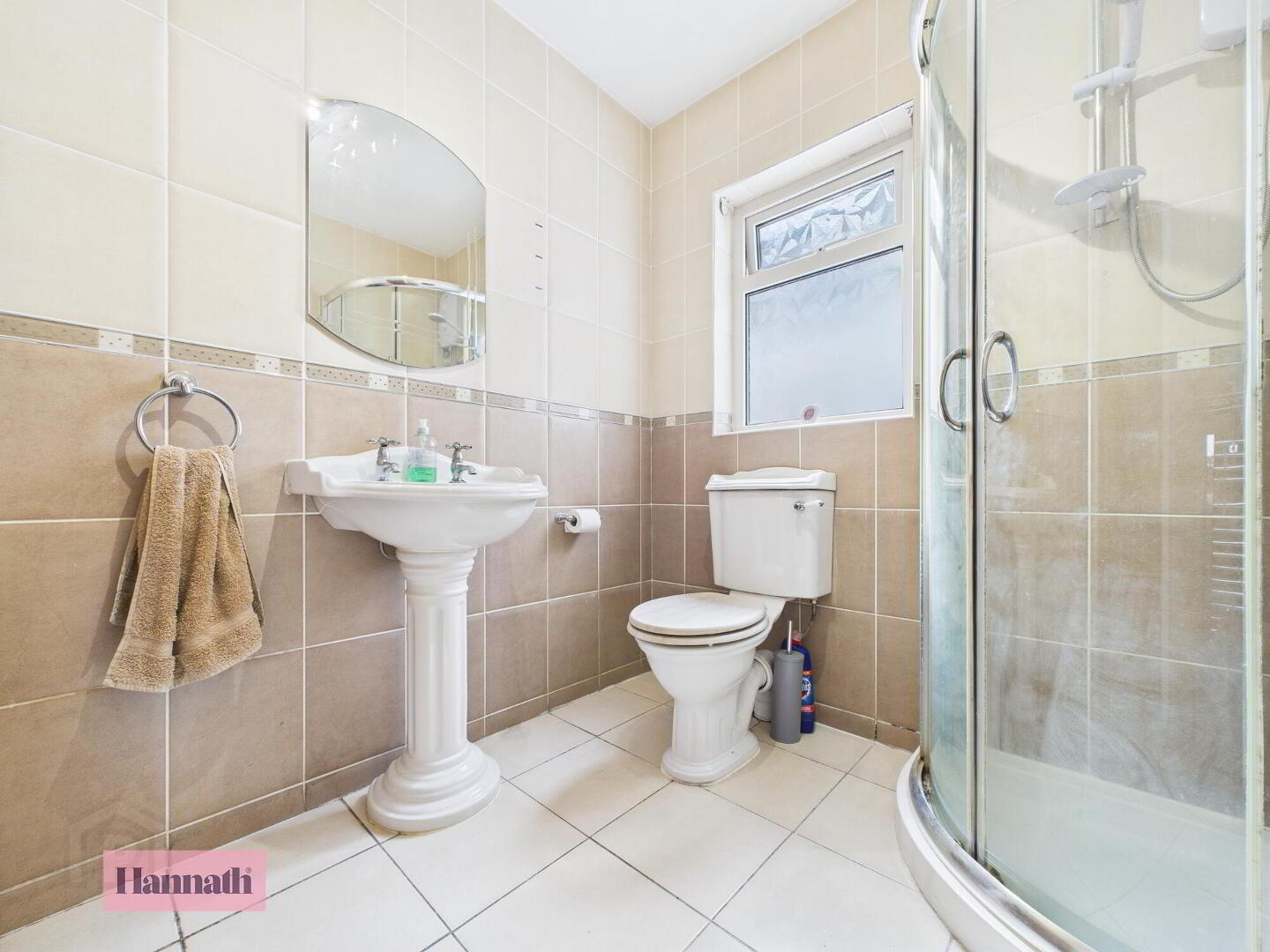 22 Blenheim Drive 22 of 37